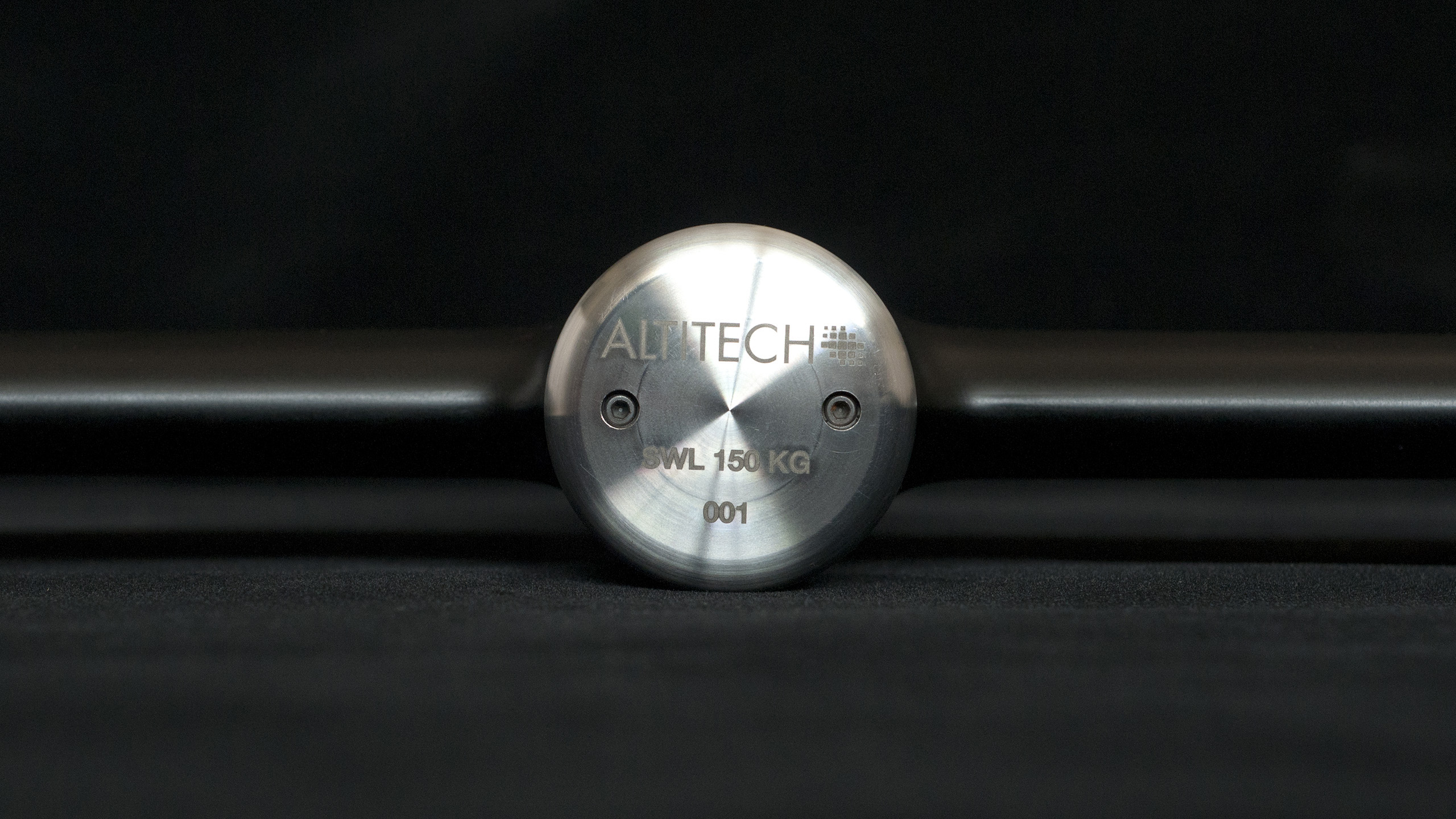 Altitech_Hanger_5