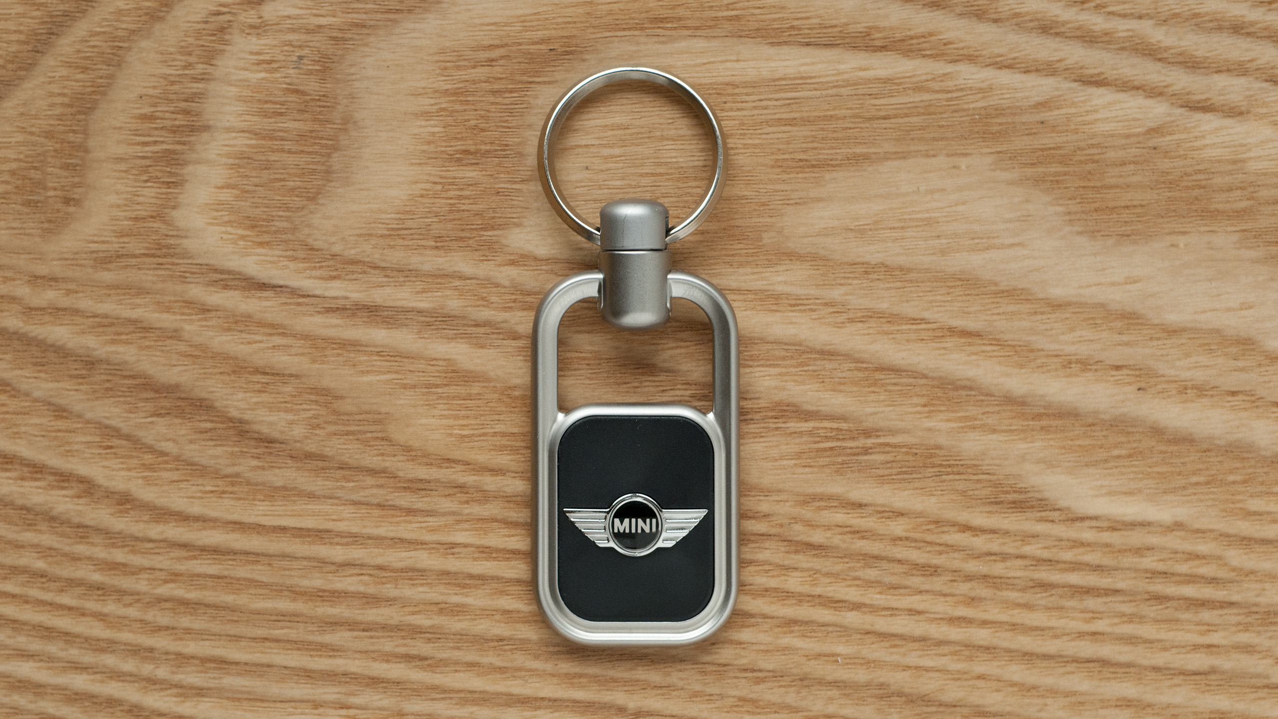 Studio Scazziga › BMW Keychain