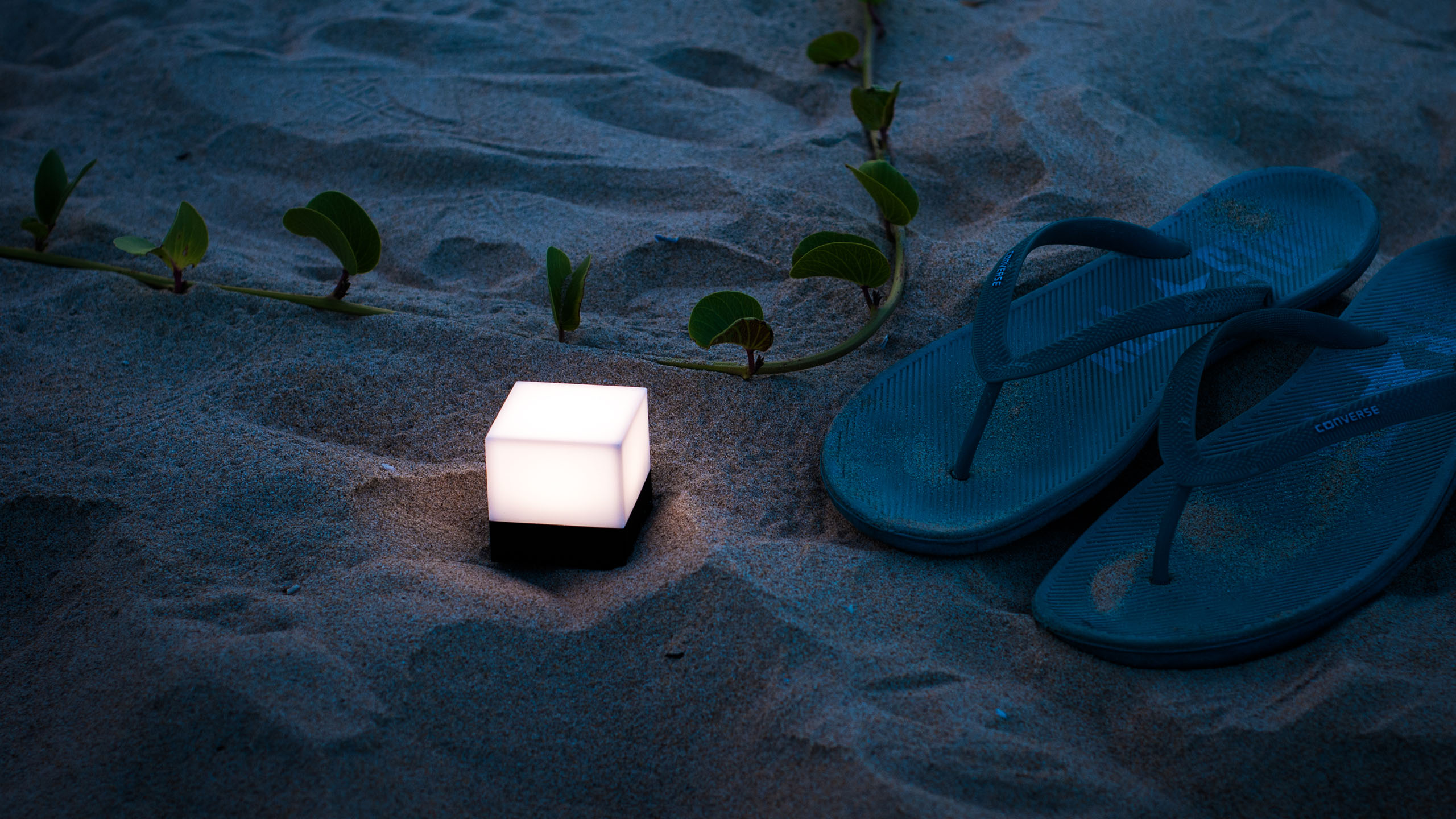 enevu_CUBE_Beach_1